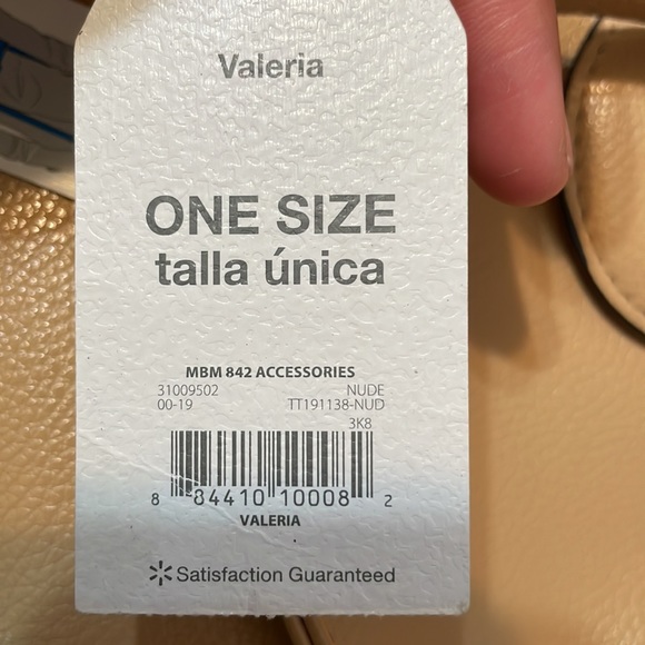 NWT Tan Crossbody Bag with Adjustable Straps/ Gold Hardware - Picture 9 of 9